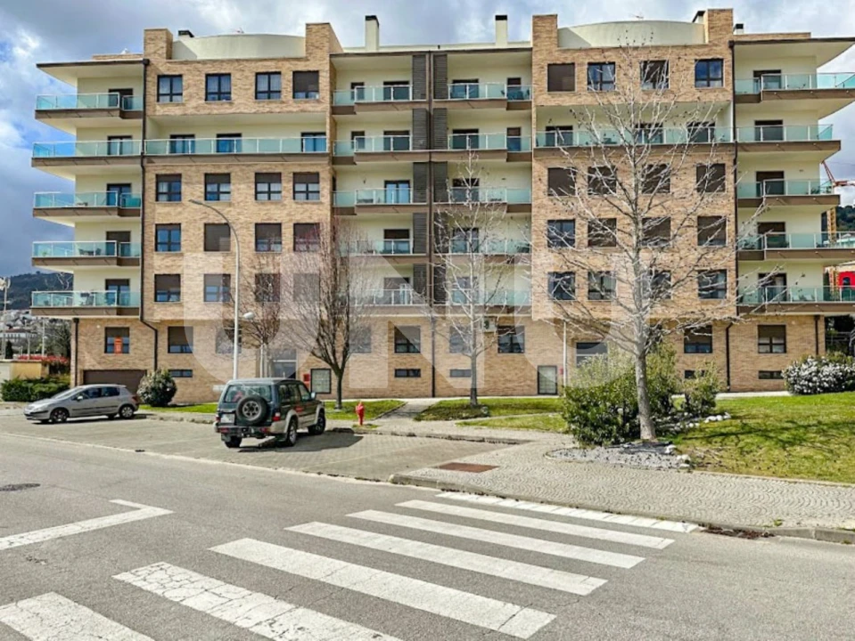 Apartamento T3 para Arrendamento em Covilhã e Canhoso Foto 20