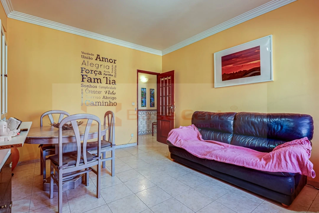 Apartamento T3 para Venda em Alverca do Ribatejo e Sobralinho Foto 2