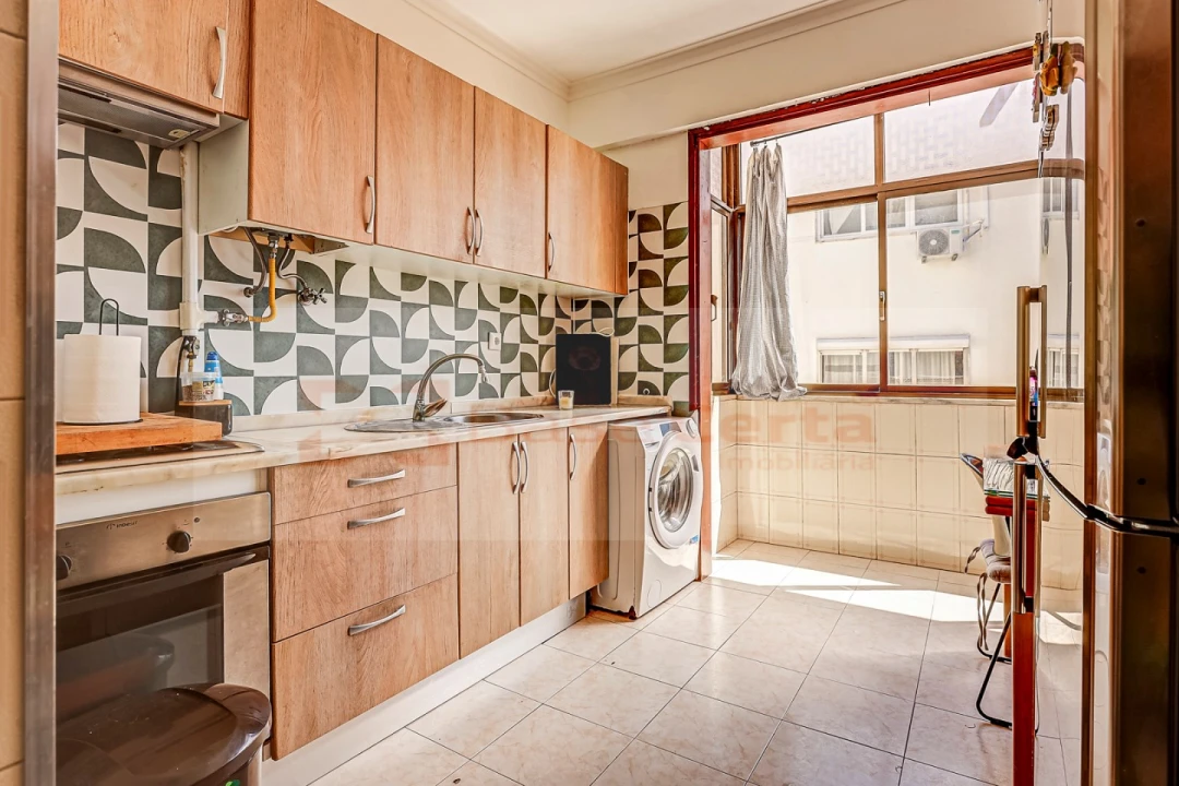 Apartamento T3 para Venda em Alverca do Ribatejo e Sobralinho Foto 6