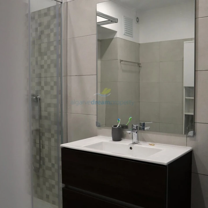 Apartamento T1 para Venda em Albufeira e Olhos de Água Foto 26