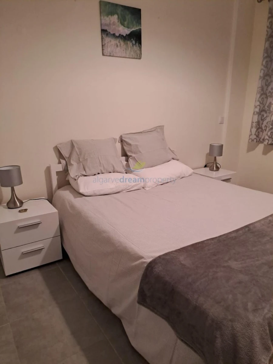 Apartamento T1 para Venda em Albufeira e Olhos de Água Foto 14