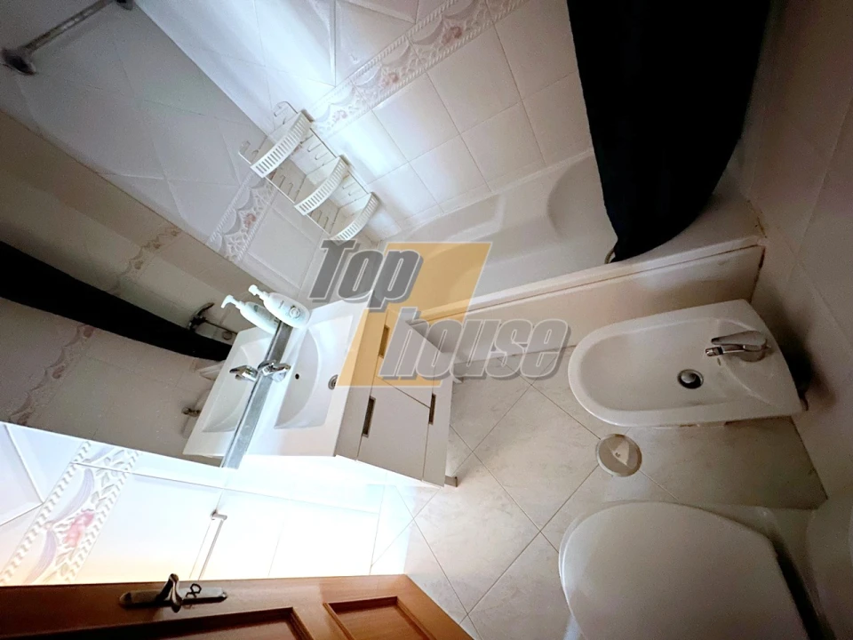 Apartamento T1 para Arrendamento em Caparica e Trafaria Foto 10