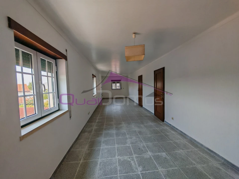 Moradia T4 para Venda em Olaia e Paço Foto 16
