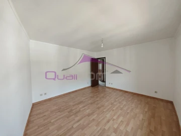 Moradia T4 para Venda em Olaia e Paço
