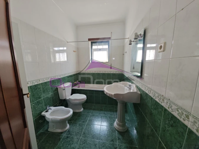 Moradia T4 para Venda em Olaia e Paço Foto 13