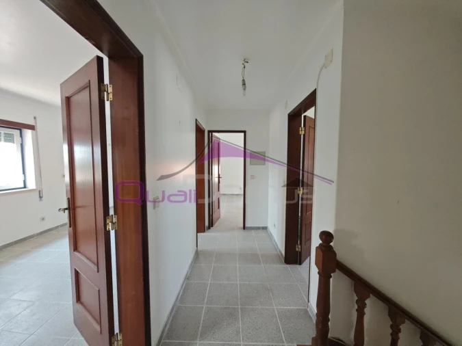 Moradia T4 para Venda em Olaia e Paço Foto 14