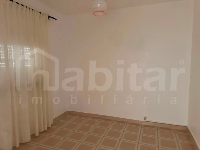 Moradia T2 para Venda em Benavente Foto 4
