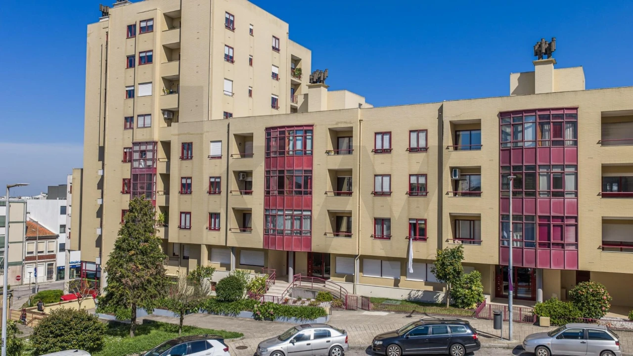 Apartamento T3 para Venda em Paranhos Foto 2