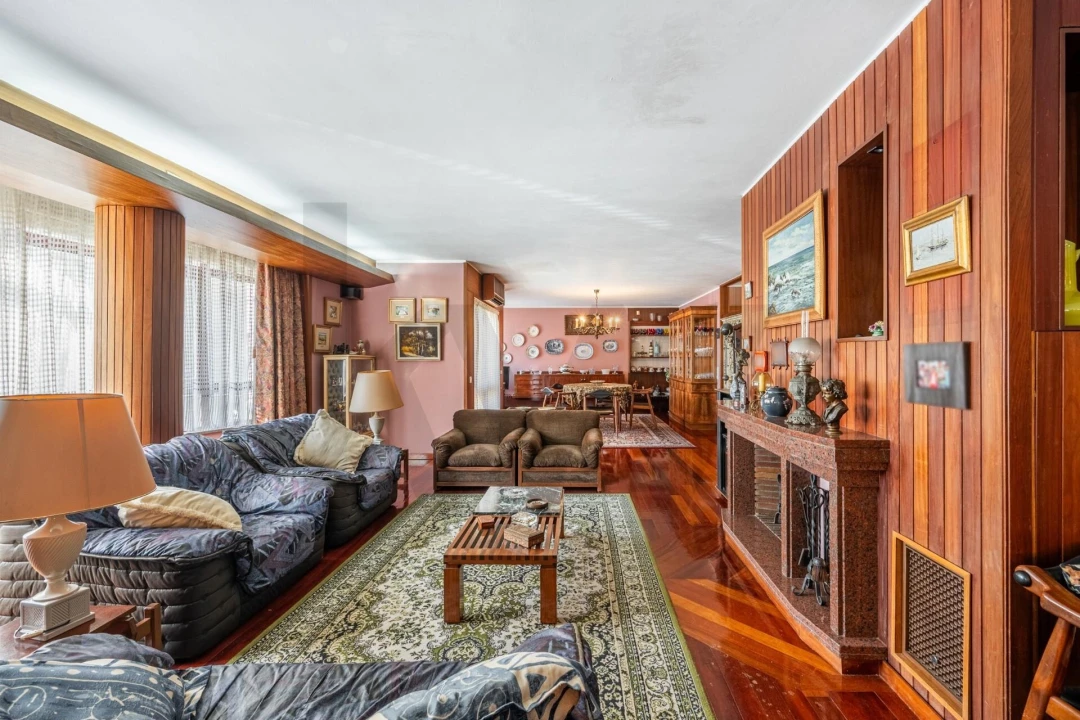 Apartamento T3 para Venda em Paranhos Foto 1