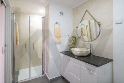 Apartamento T2 para Arrendamento em Oeiras e São Julião da Barra, Paço de Arcos e Caxias