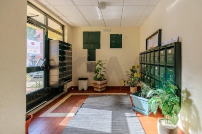 Apartamento T3 para Venda em Algueirão-Mem Martins
