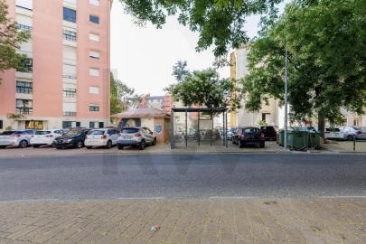 Apartamento T3 para Venda em Algueirão-Mem Martins