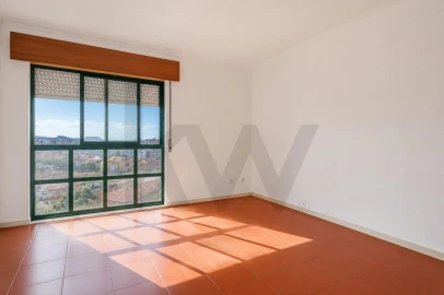 Apartamento T3 para Venda em Algueirão-Mem Martins