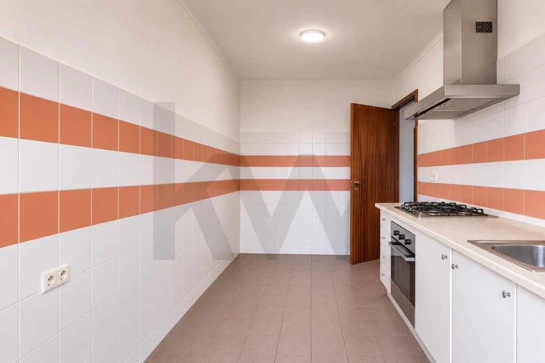 Apartamento T3 para Venda em Algueirão-Mem Martins Foto 22
