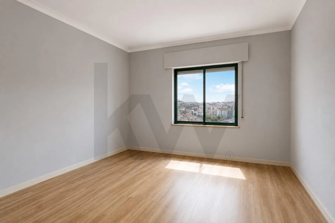 Apartamento T3 para Venda em Algueirão-Mem Martins Foto 10
