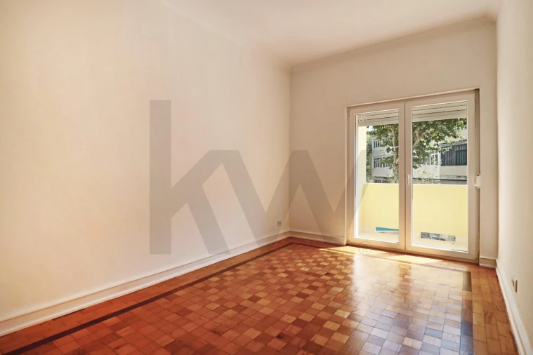 Apartamento T4 para Arrendamento em Carcavelos e Parede Foto 4