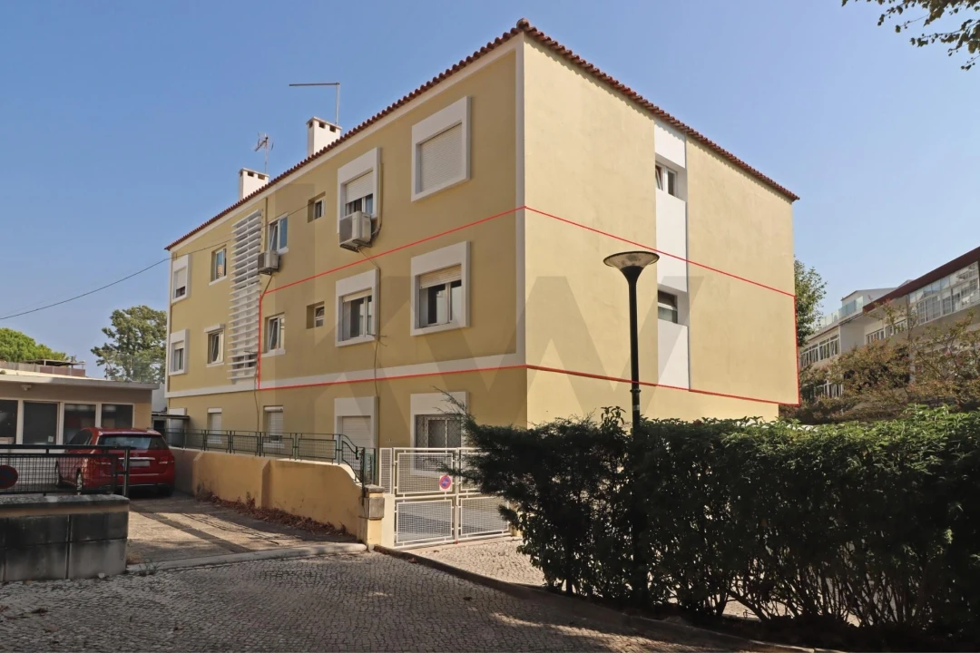 Apartamento T4 para Arrendamento em Carcavelos e Parede Foto 29