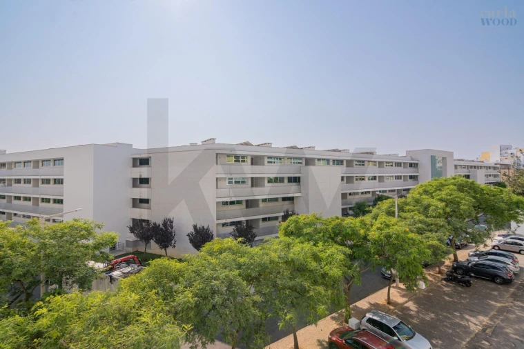 Apartamento T1 para Venda em Portimão Foto 21
