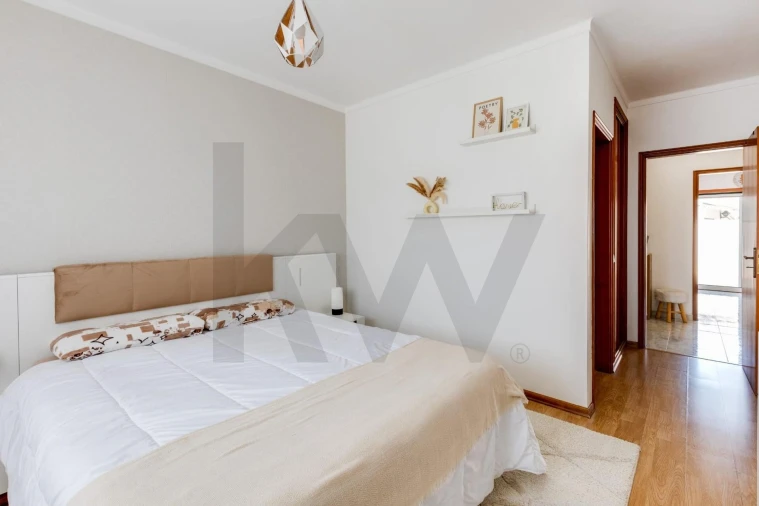 Apartamento T3 para Venda em Marrazes e Barosa Foto 2