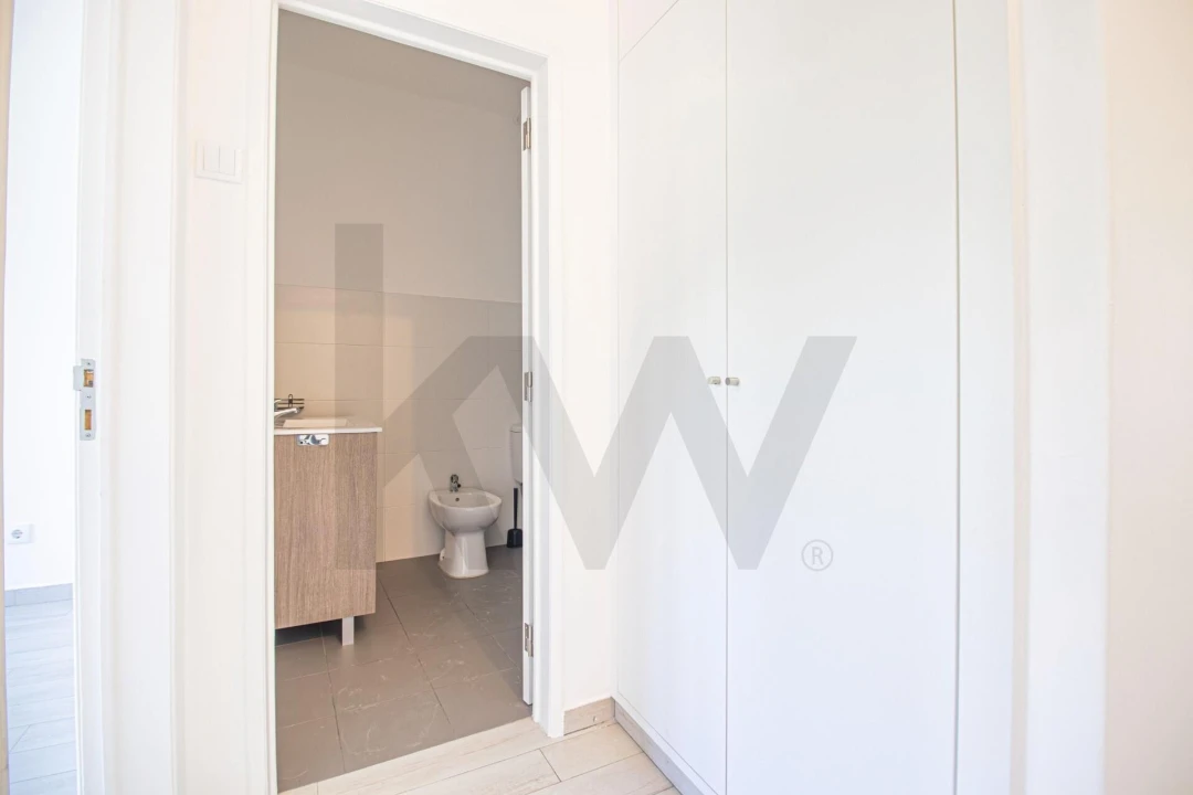 Apartamento T2 para Arrendamento em Alverca do Ribatejo e Sobralinho Foto 9