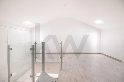 Apartamento T2 para Arrendamento em Alverca do Ribatejo e Sobralinho