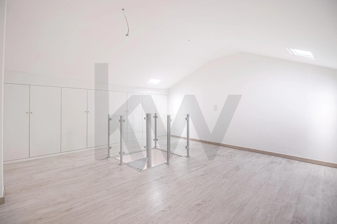 Apartamento T2 para Arrendamento em Alverca do Ribatejo e Sobralinho Foto 22