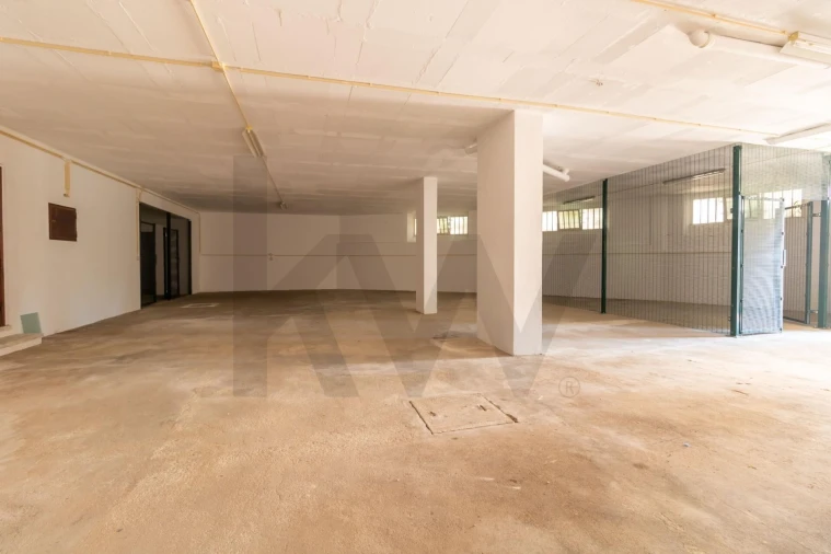 Garagem para Venda em Cascais e Estoril Foto 3