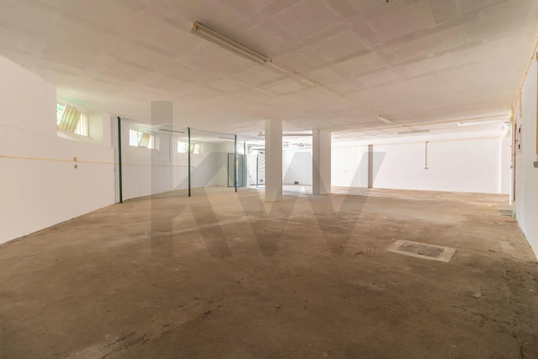 Garagem para Venda em Cascais e Estoril Foto 6