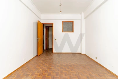 Apartamento T4 para Venda em Almada, Cova da Piedade, Pragal e Cacilhas