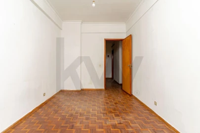 Apartamento T4 para Venda em Almada, Cova da Piedade, Pragal e Cacilhas