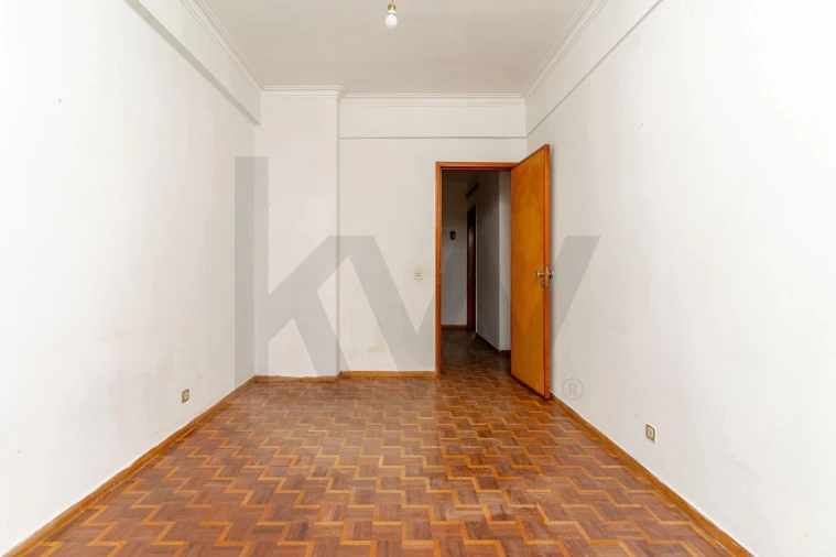 Apartamento T4 para Venda em Almada, Cova da Piedade, Pragal e Cacilhas Foto 11