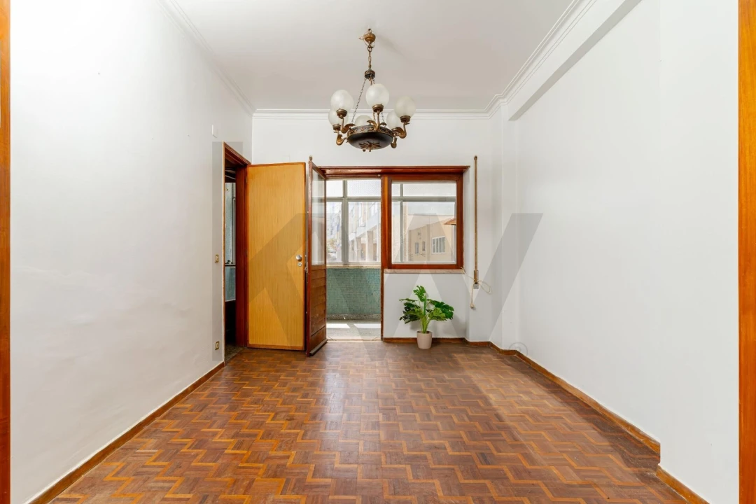 Apartamento T4 para Venda em Almada, Cova da Piedade, Pragal e Cacilhas Foto 7
