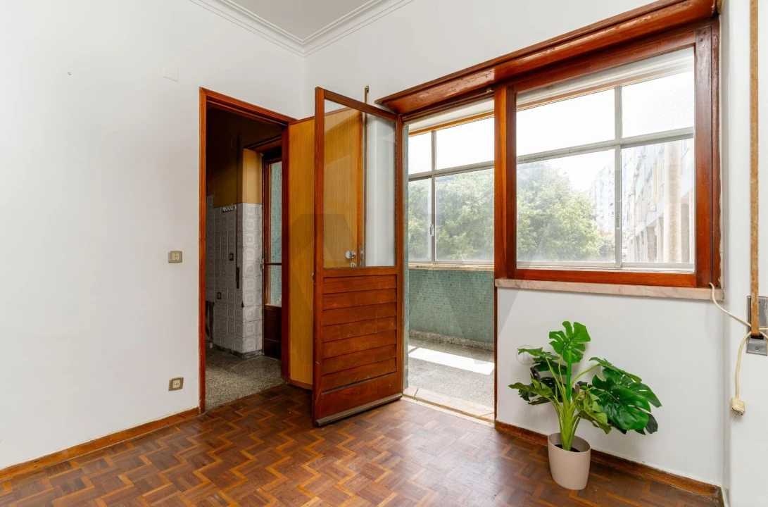 Apartamento T4 para Venda em Almada, Cova da Piedade, Pragal e Cacilhas Foto 6