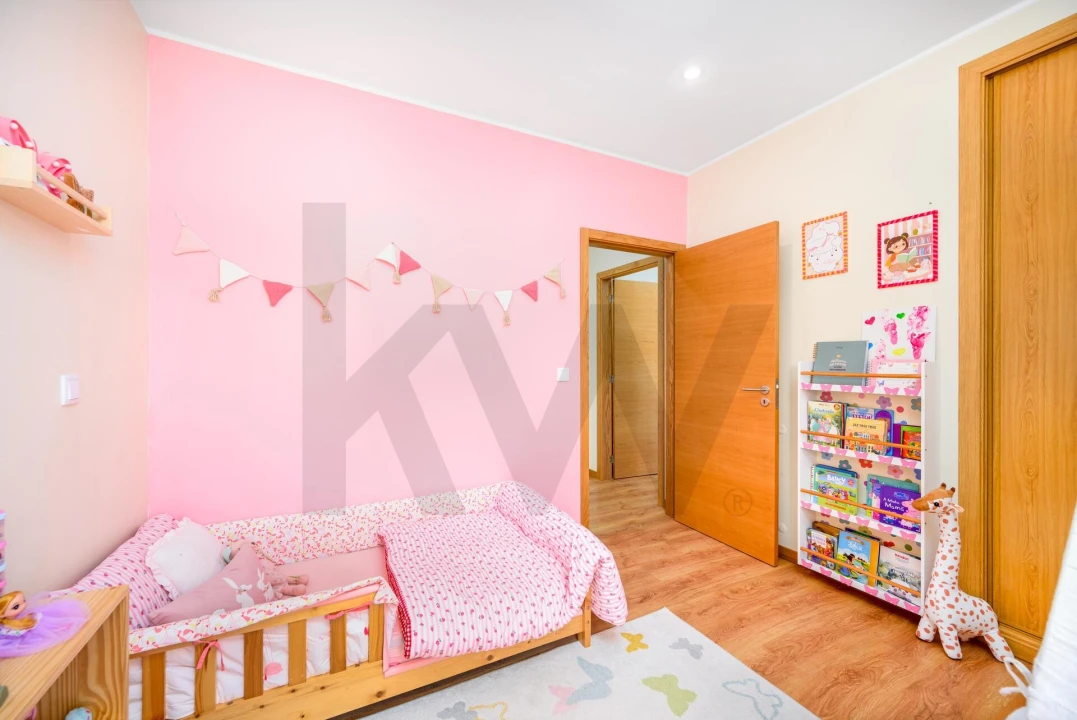Apartamento T3 para Venda em Paço de Sousa Foto 16