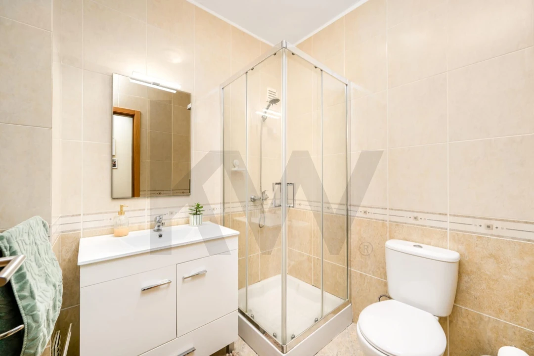 Apartamento T3 para Venda em Paço de Sousa Foto 17