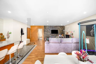 Apartamento T3 para Venda em Paço de Sousa