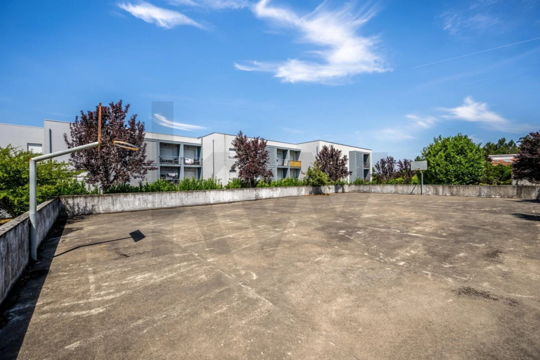 Apartamento T3 para Venda em Paço de Sousa Foto 25