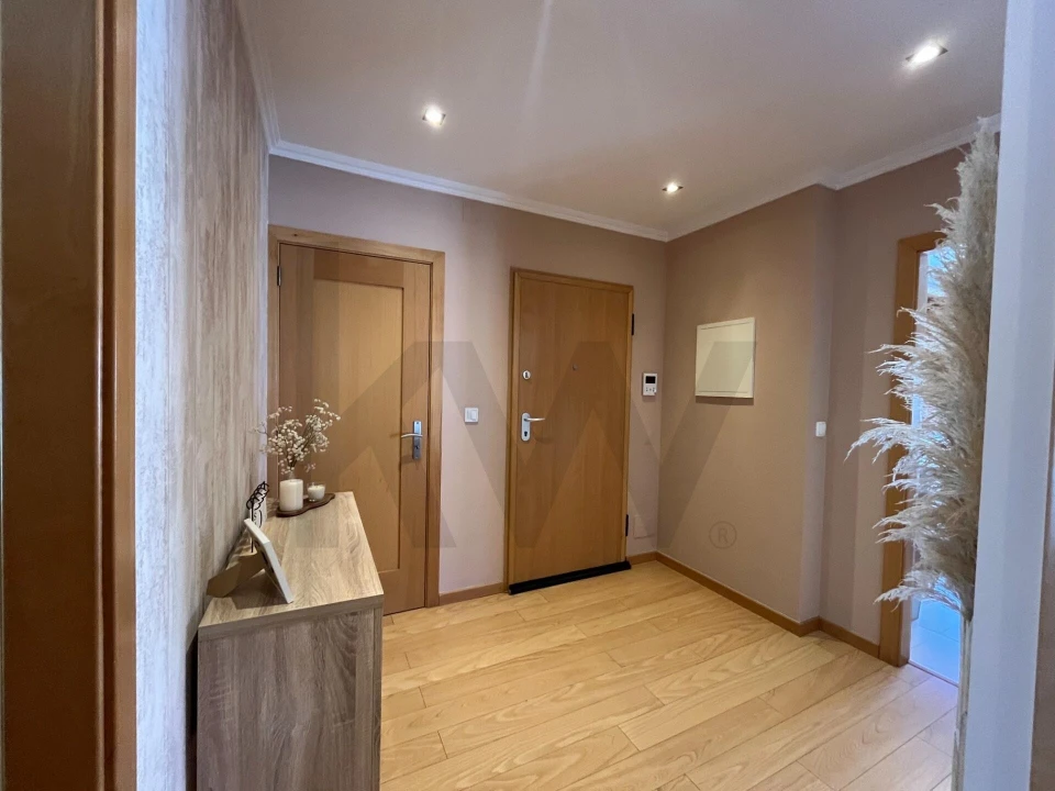 Apartamento T2 para Venda em Mafra Foto 17