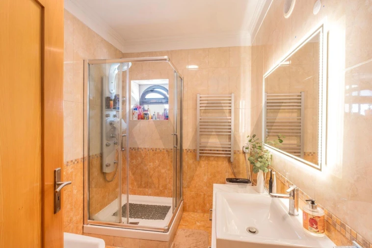 Apartamento T2 para Venda em Mafra Foto 13