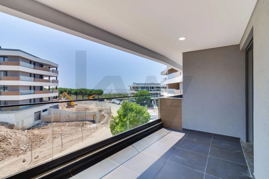 Apartamento T3 para Venda em Venteira Foto 4