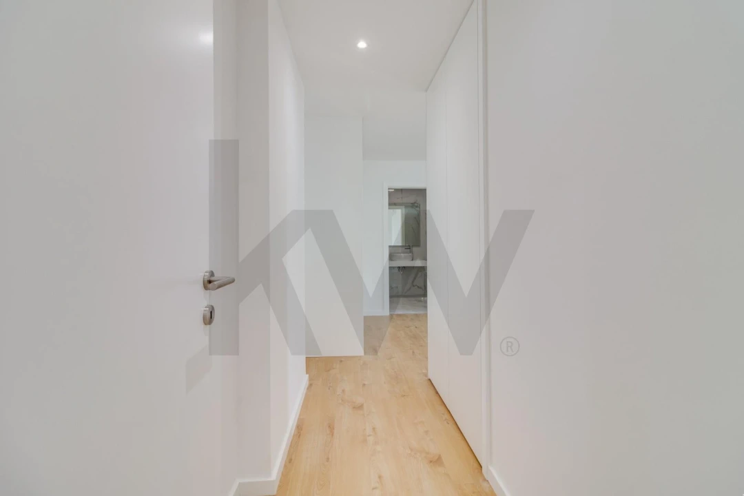 Apartamento T3 para Venda em Venteira Foto 20