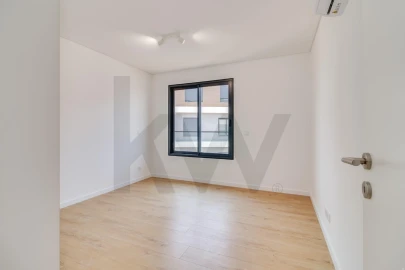 Apartamento T3 para Venda em Venteira
