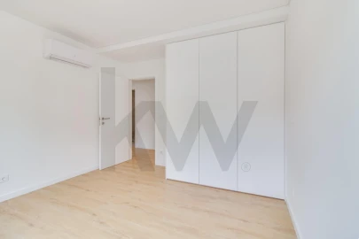 Apartamento T3 para Venda em Venteira