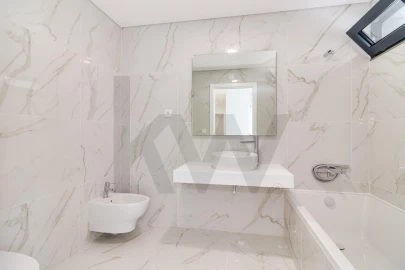 Apartamento T3 para Venda em Venteira