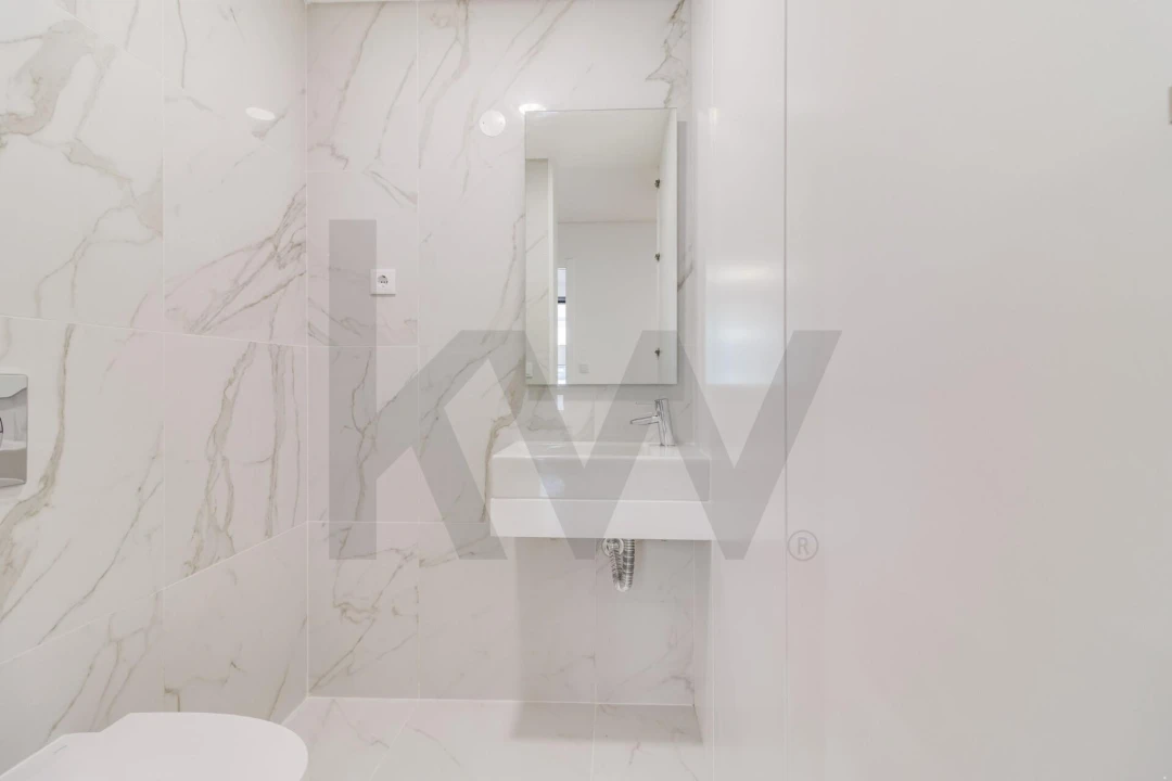 Apartamento T3 para Venda em Venteira Foto 11