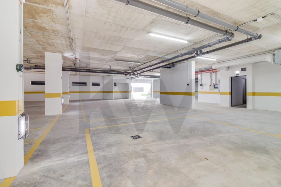 Apartamento T3 para Venda em Venteira Foto 26