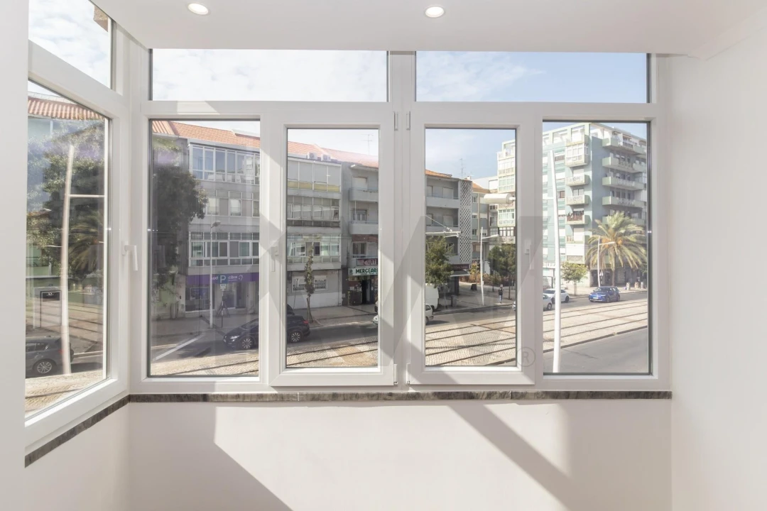 Apartamento T3 para Venda em Almada, Cova da Piedade, Pragal e Cacilhas Foto 10
