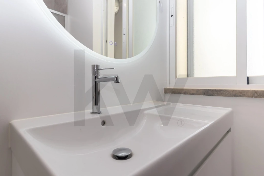 Apartamento T3 para Venda em Almada, Cova da Piedade, Pragal e Cacilhas Foto 45