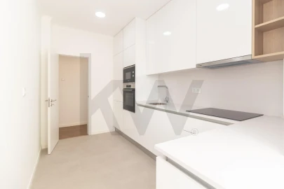 Apartamento T3 para Venda em Almada, Cova da Piedade, Pragal e Cacilhas
