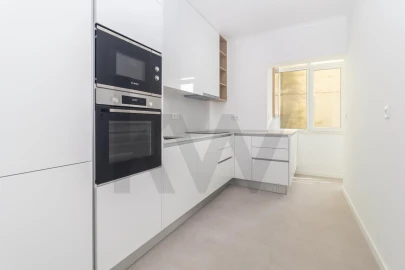 Apartamento T3 para Venda em Almada, Cova da Piedade, Pragal e Cacilhas